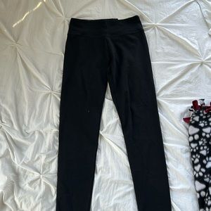 Black Aerie leggings. Size Small